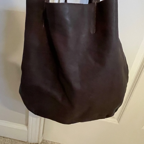 Large Leather Sundance Tote - Picture 6 of 8